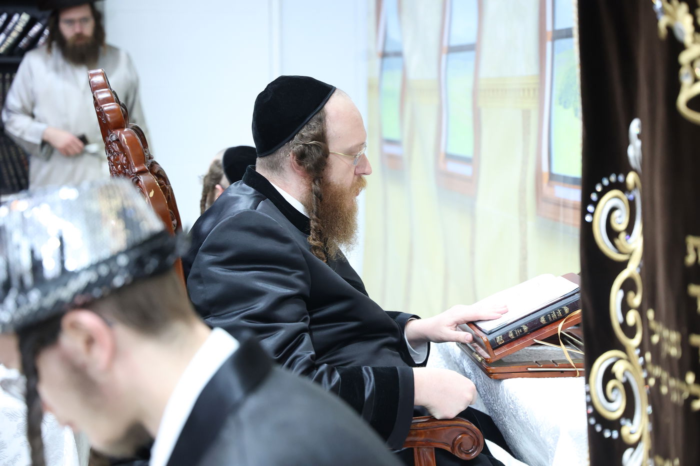 פורים בחצה"ק ספינקא בית שמש