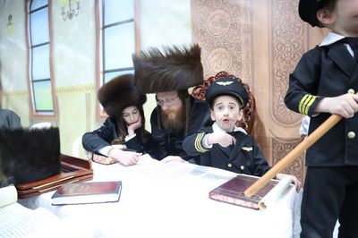 פורים בחצה"ק ספינקא בית שמש