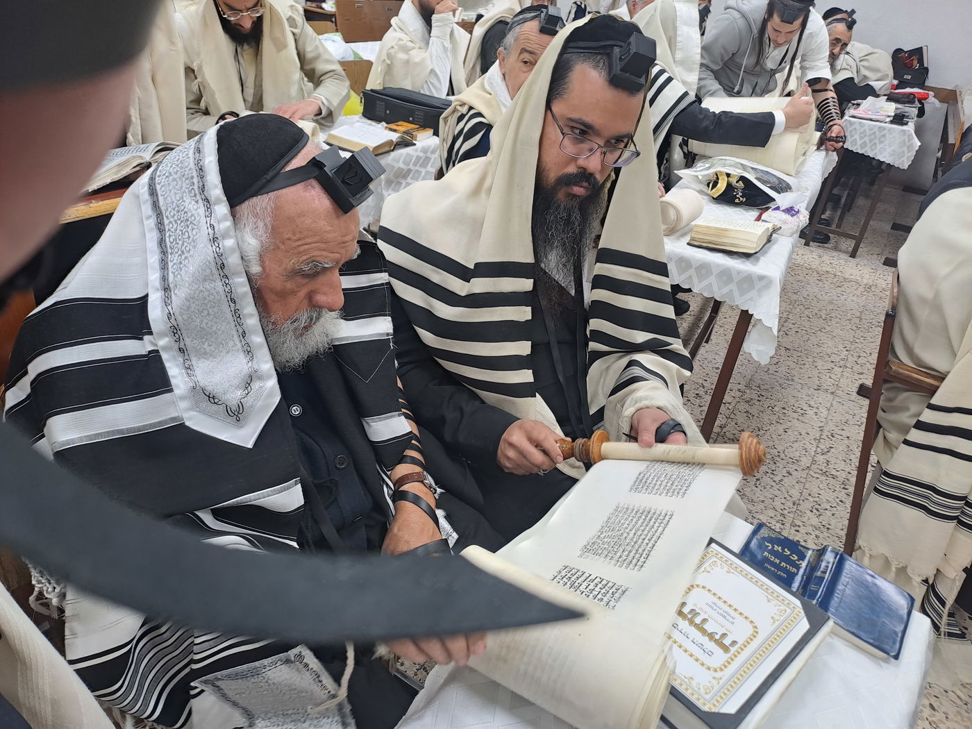 פורים אצל הגאון רבי שלמה מחפוד