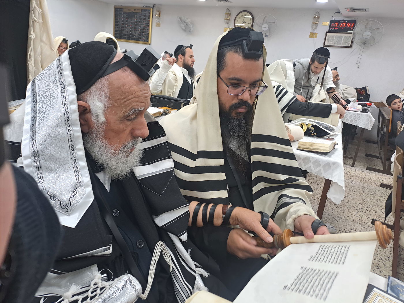 פורים אצל הגאון רבי שלמה מחפוד