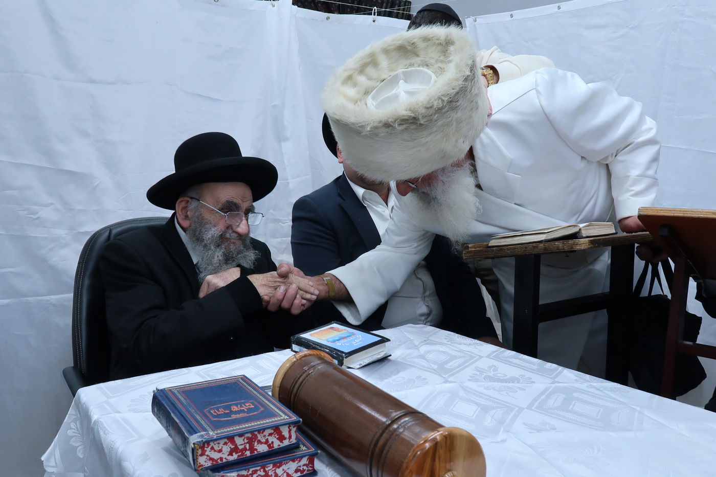 פורים אצל הגאון רבי משה צדקה