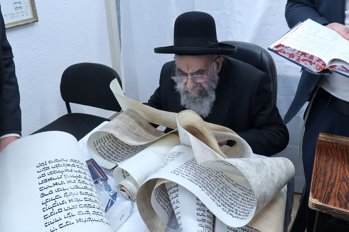 פורים אצל הגאון רבי משה צדקה