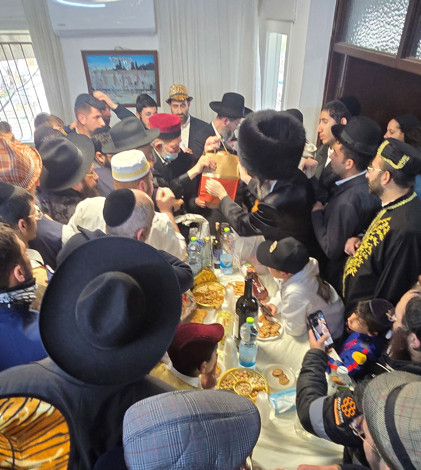 פורים אצל הגאון רבי יצחק כהן 