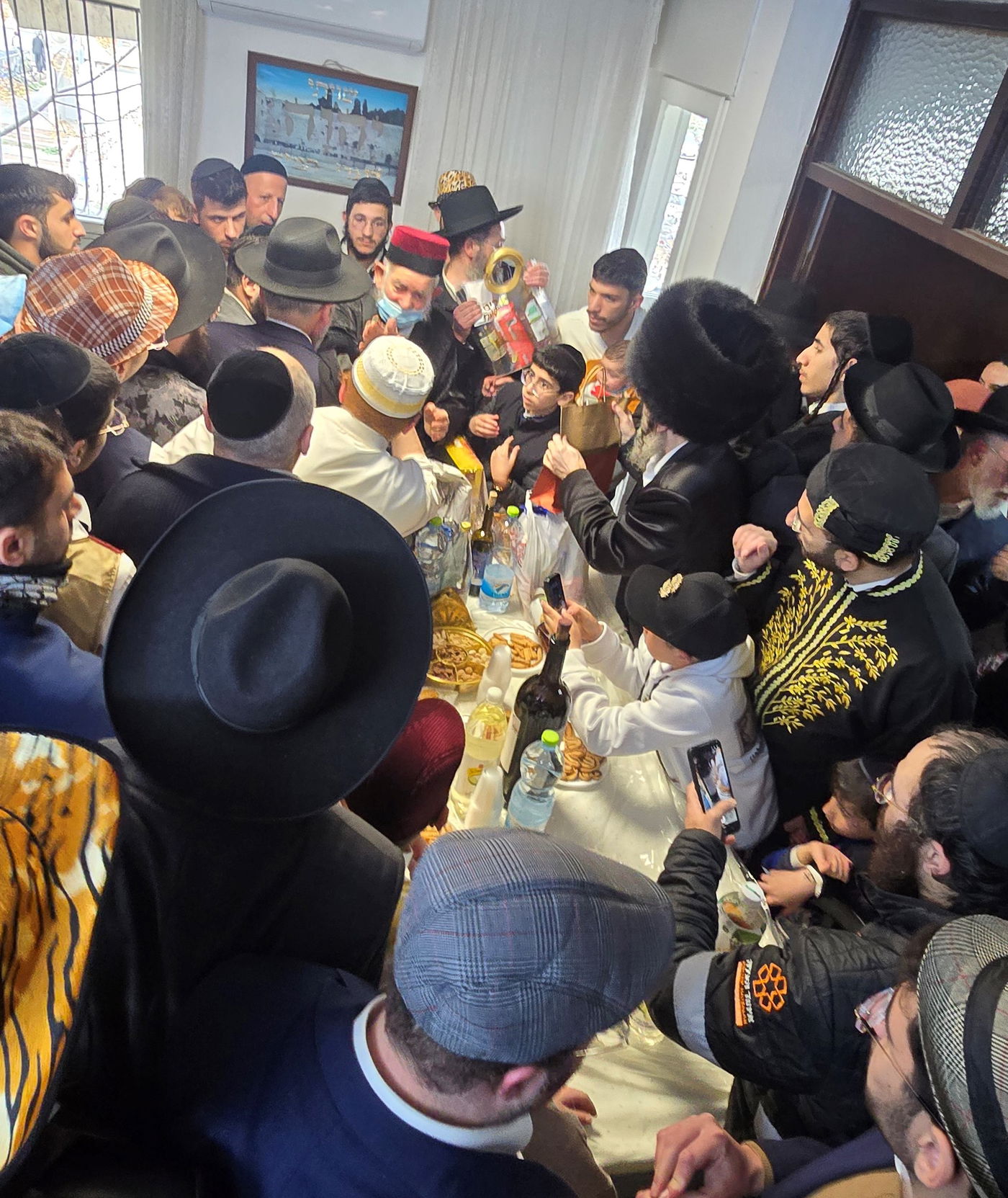 פורים אצל הגאון רבי יצחק כהן 