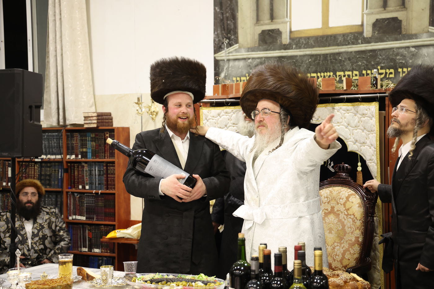 פורים בחצה"ק ביאלה ב"ב