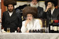 פורים בחצה"ק ביאלה ב"ב