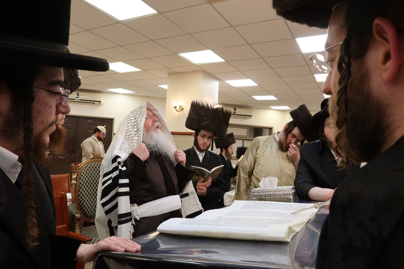 פורים בחצה"ק קרעטשניף קריית גת