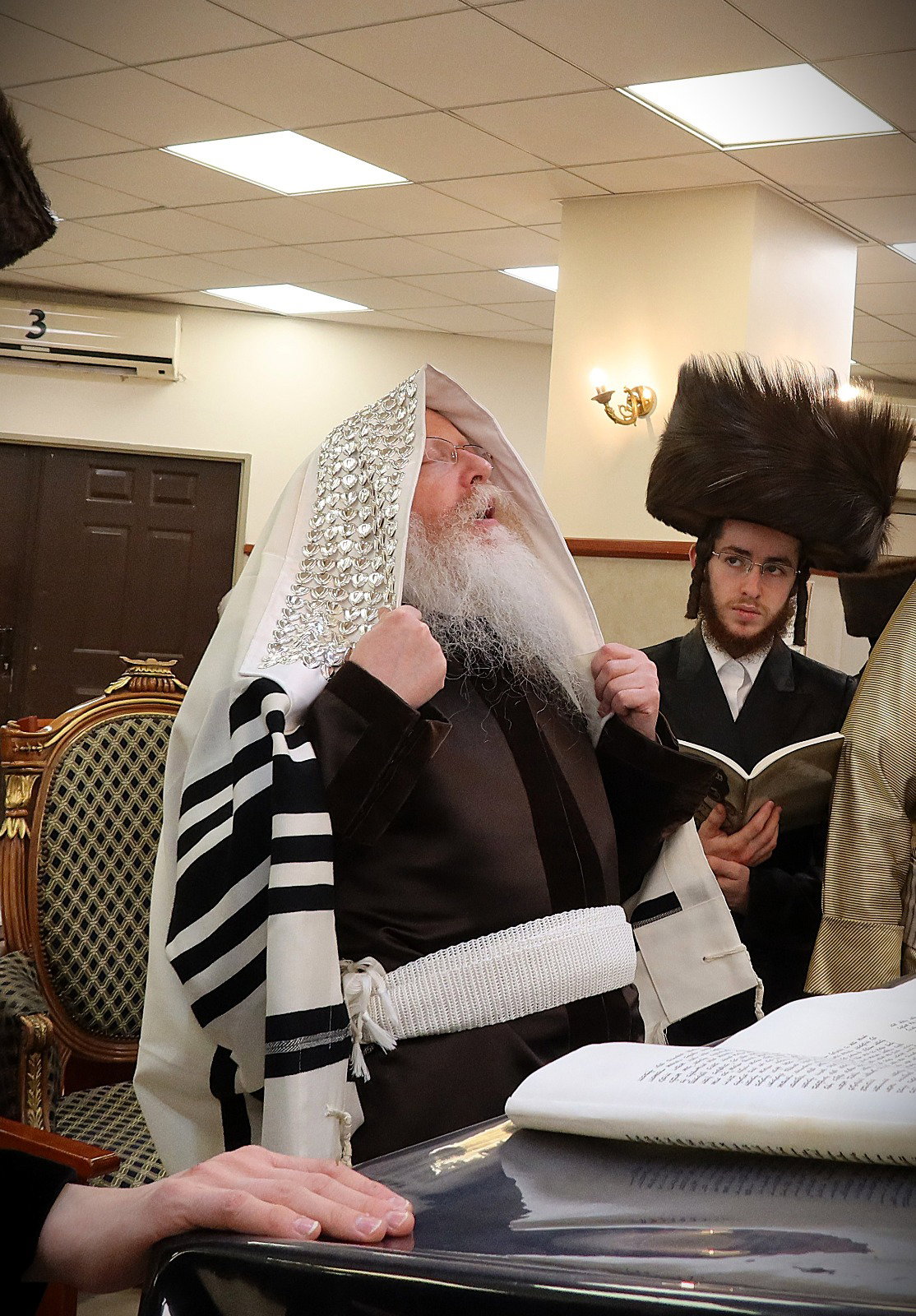 פורים בחצה"ק קרעטשניף קריית גת