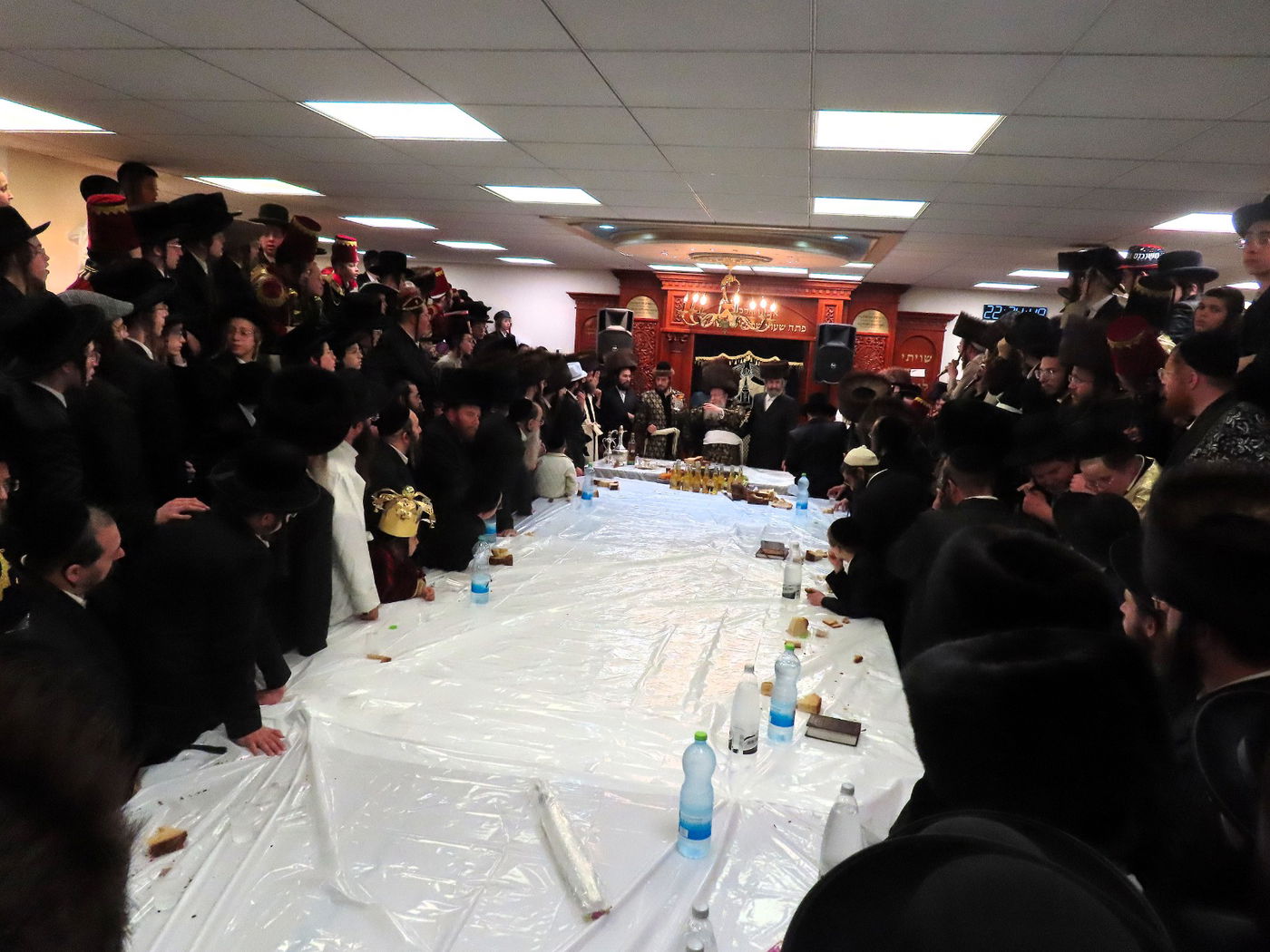 פורים בחצה"ק קרעטשניף קריית גת