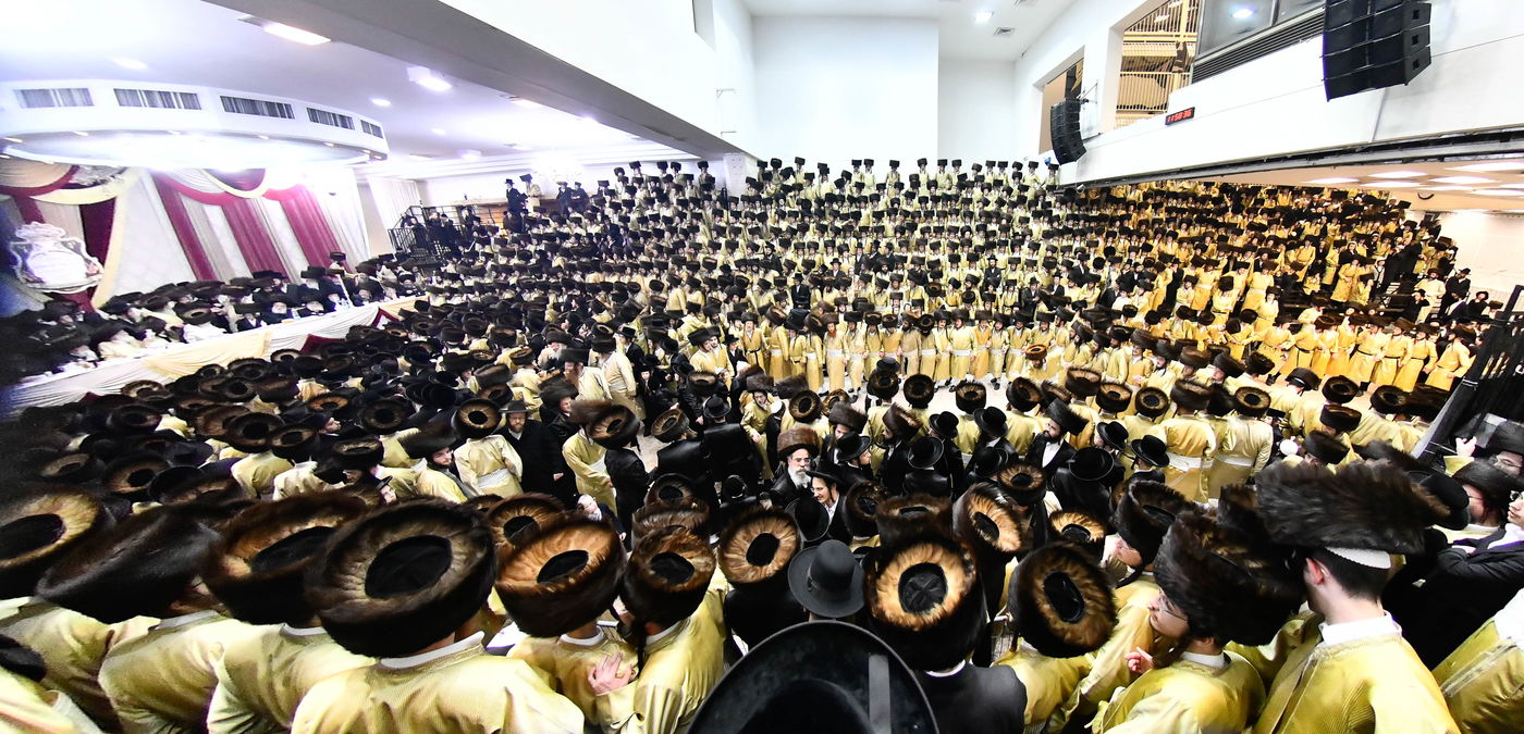 שמחת בית תולדות אהרן - מאקאווא