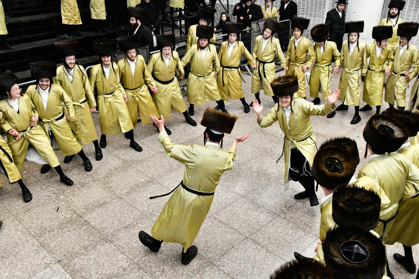 שמחת בית תולדות אהרן - מאקאווא
