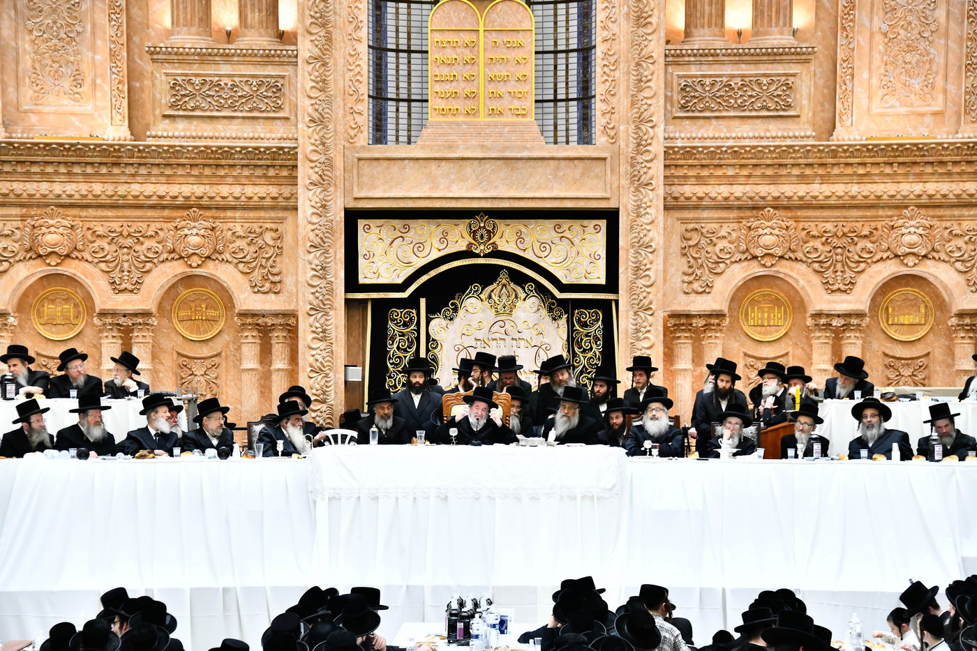 הילולא קדישא בויז'ניץ