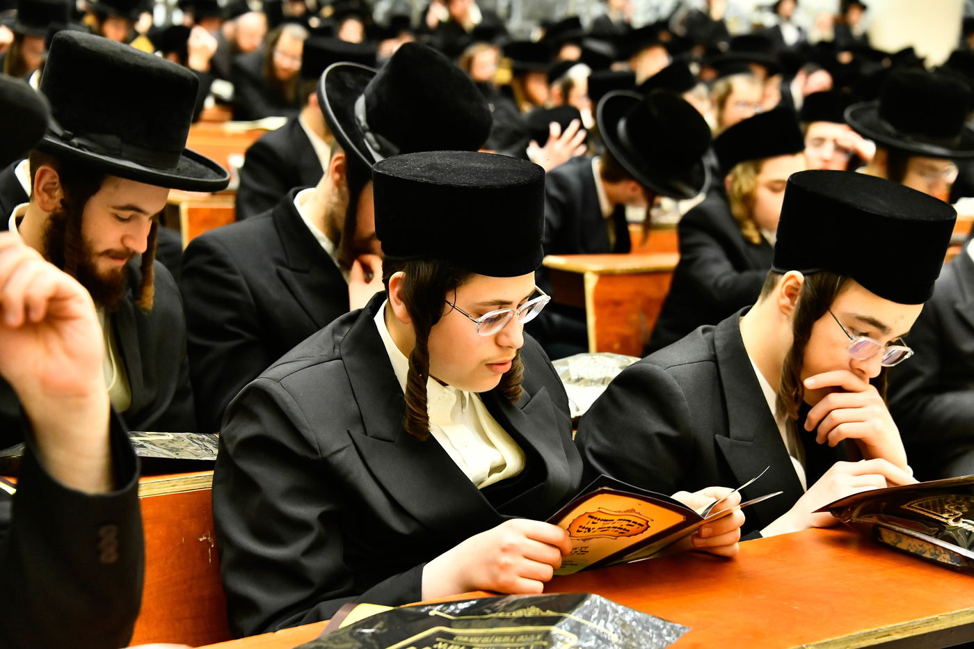 הילולא קדישא בויז'ניץ