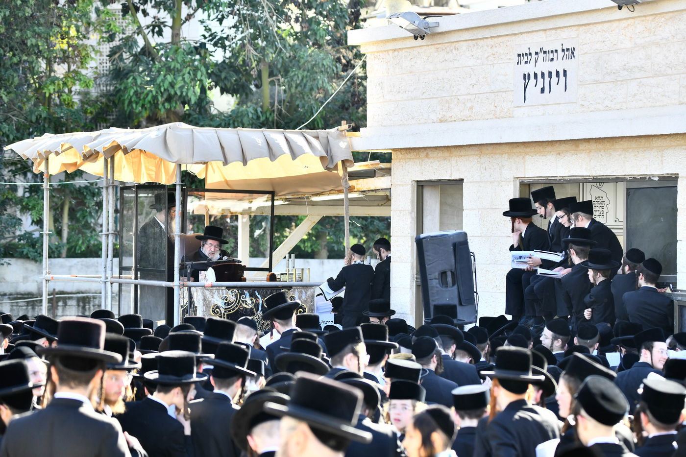 הילולא קדישא בויז'ניץ