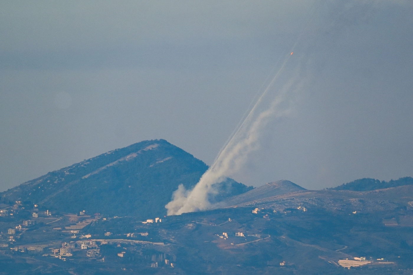 שיגור רקטה מלבנון, אילוסטרציה
