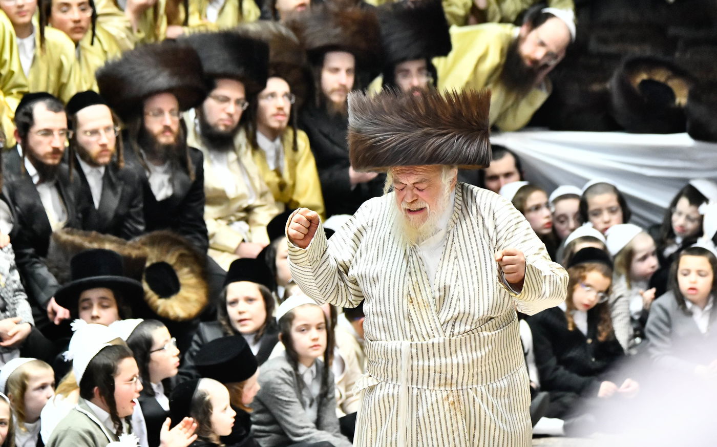 שמחת בית תולדות אהרן - טשערנוביץ - מאקאווא