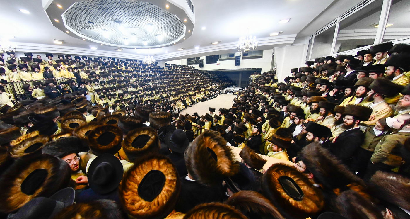 שמחת בית תולדות אהרן - טשערנוביץ - מאקאווא