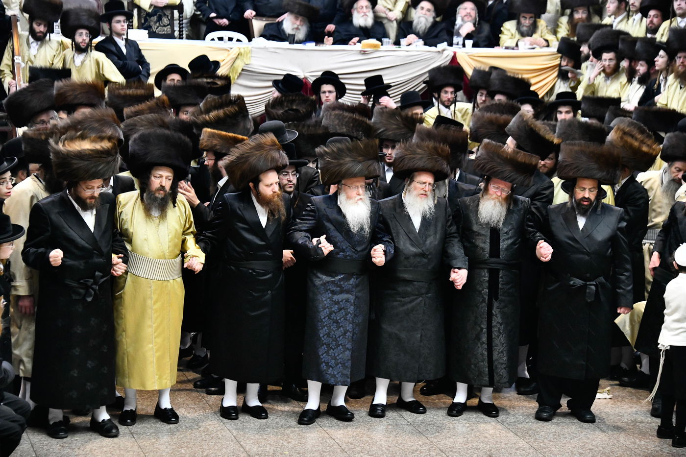 שמחת בית תולדות אהרן - טשערנוביץ - מאקאווא