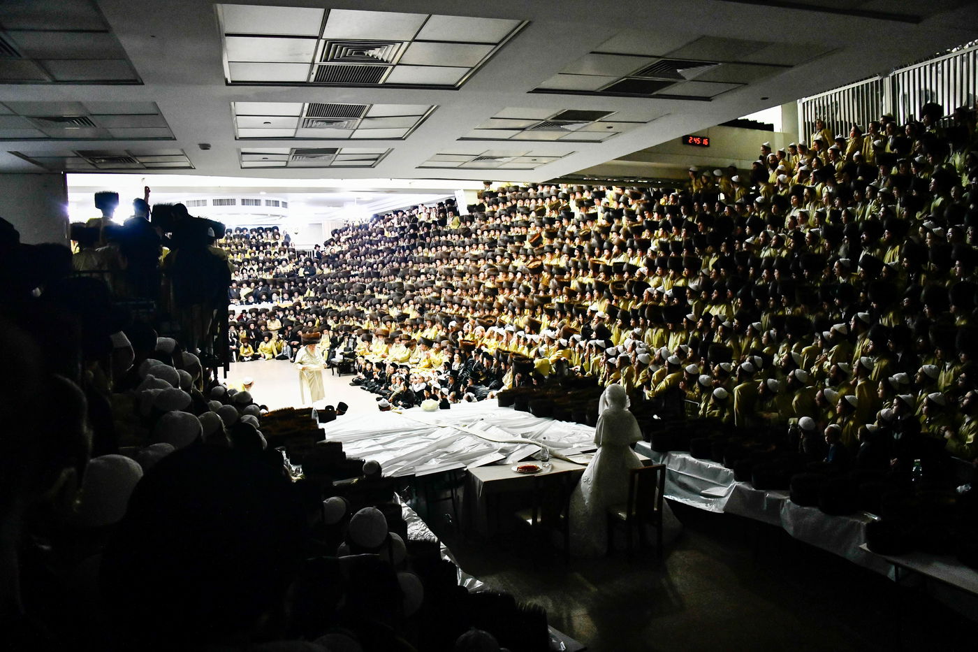 שמחת בית תולדות אהרן - טשערנוביץ - מאקאווא