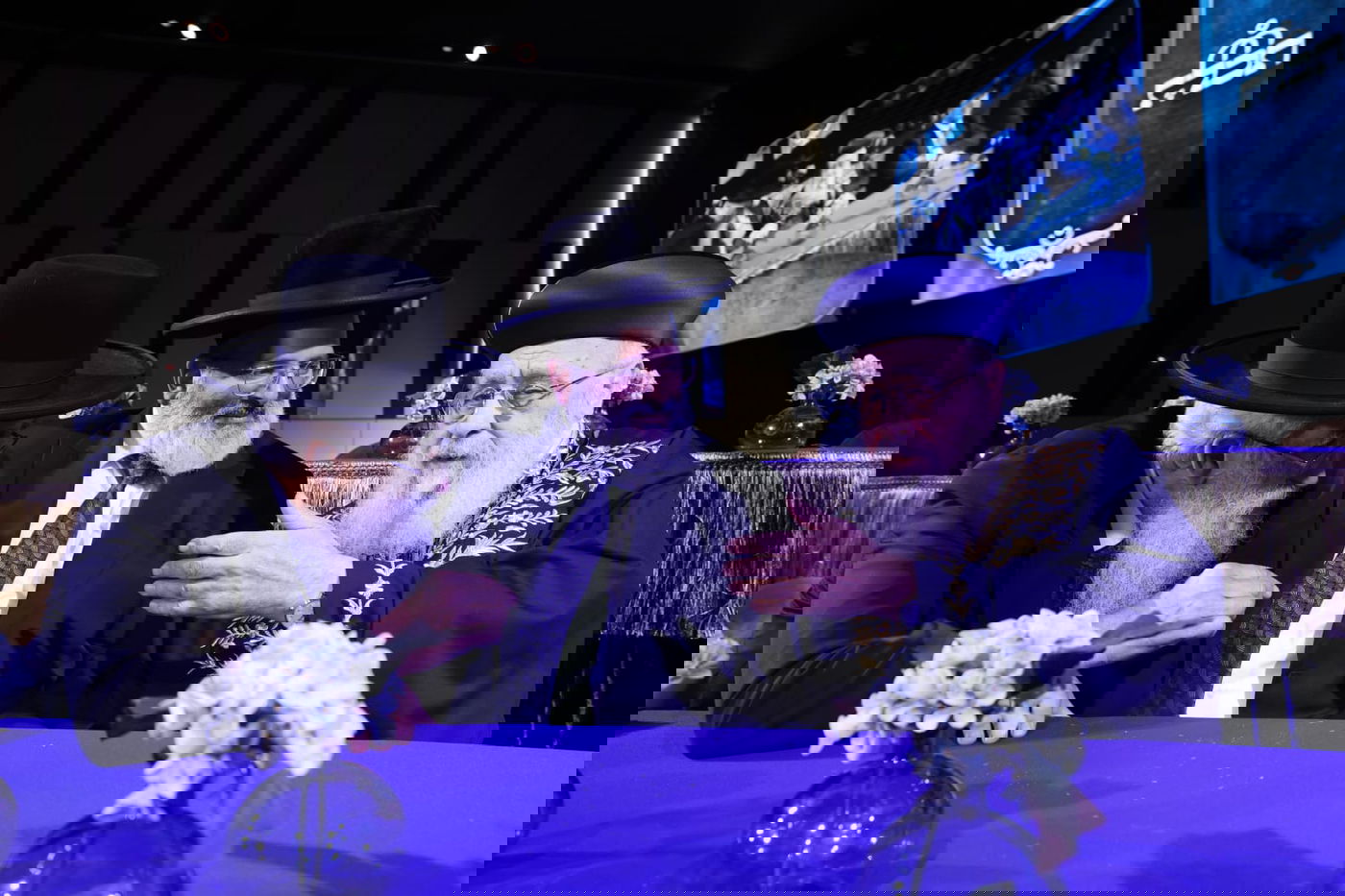 רבנים עורכי חופות בכנס מטעם ארגון 'תכלת' 