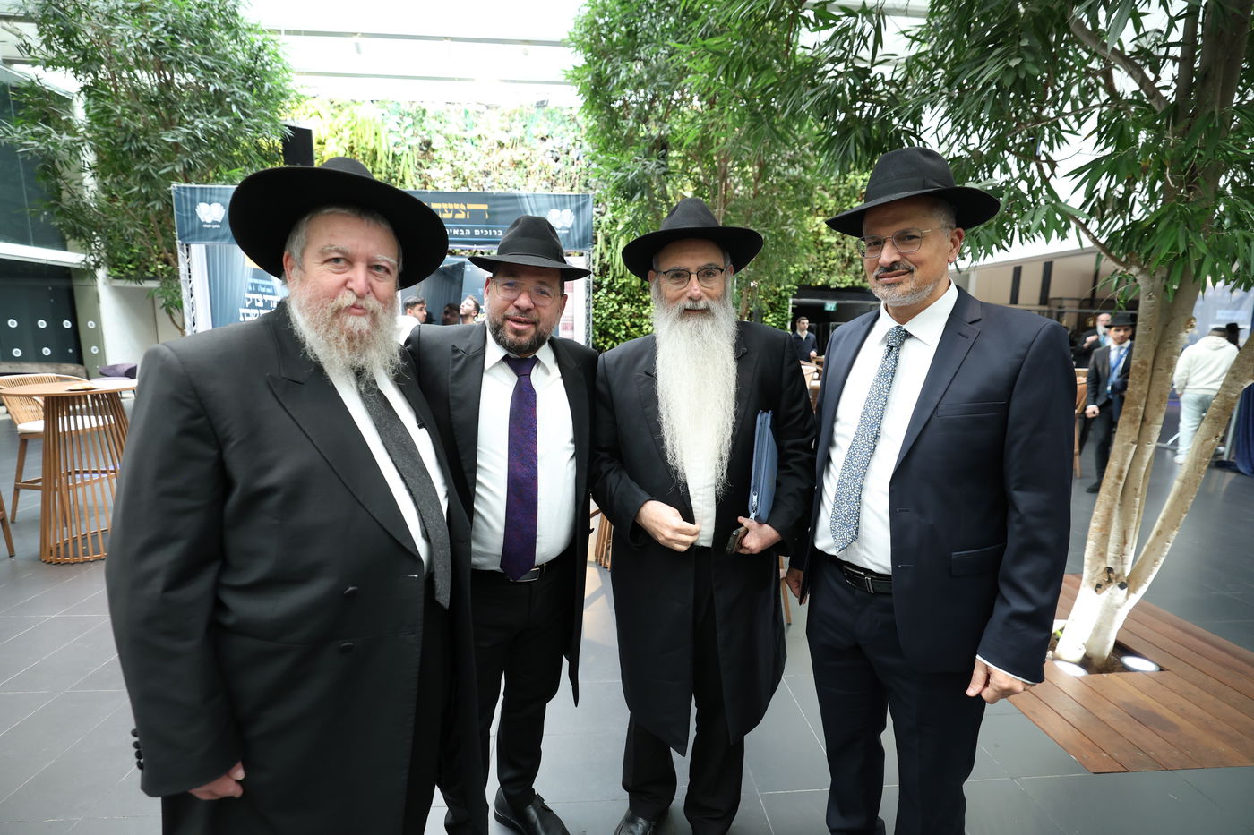 רבנים עורכי חופות בכנס מטעם ארגון 'תכלת' 