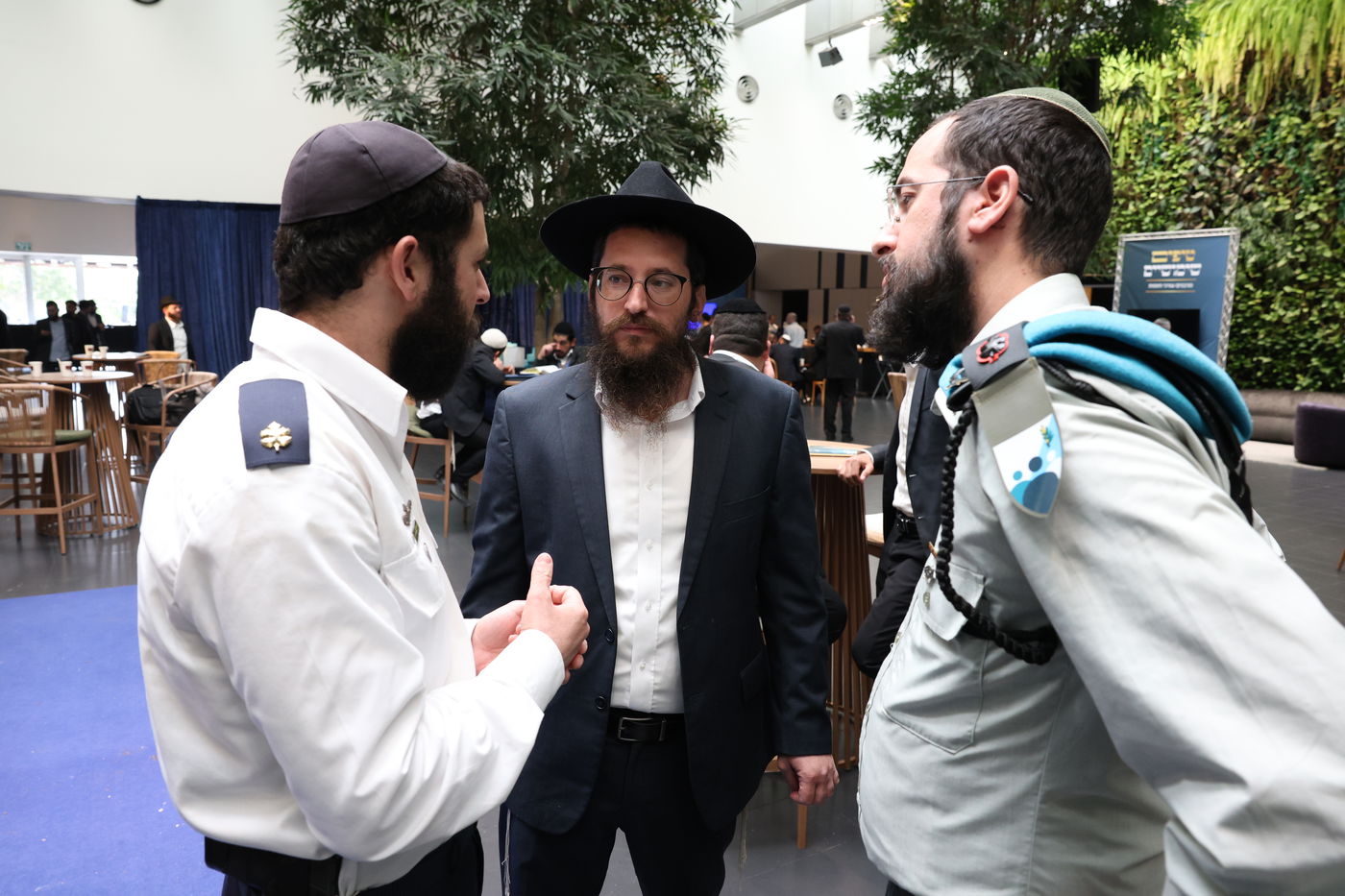 רבנים עורכי חופות בכנס מטעם ארגון 'תכלת' 