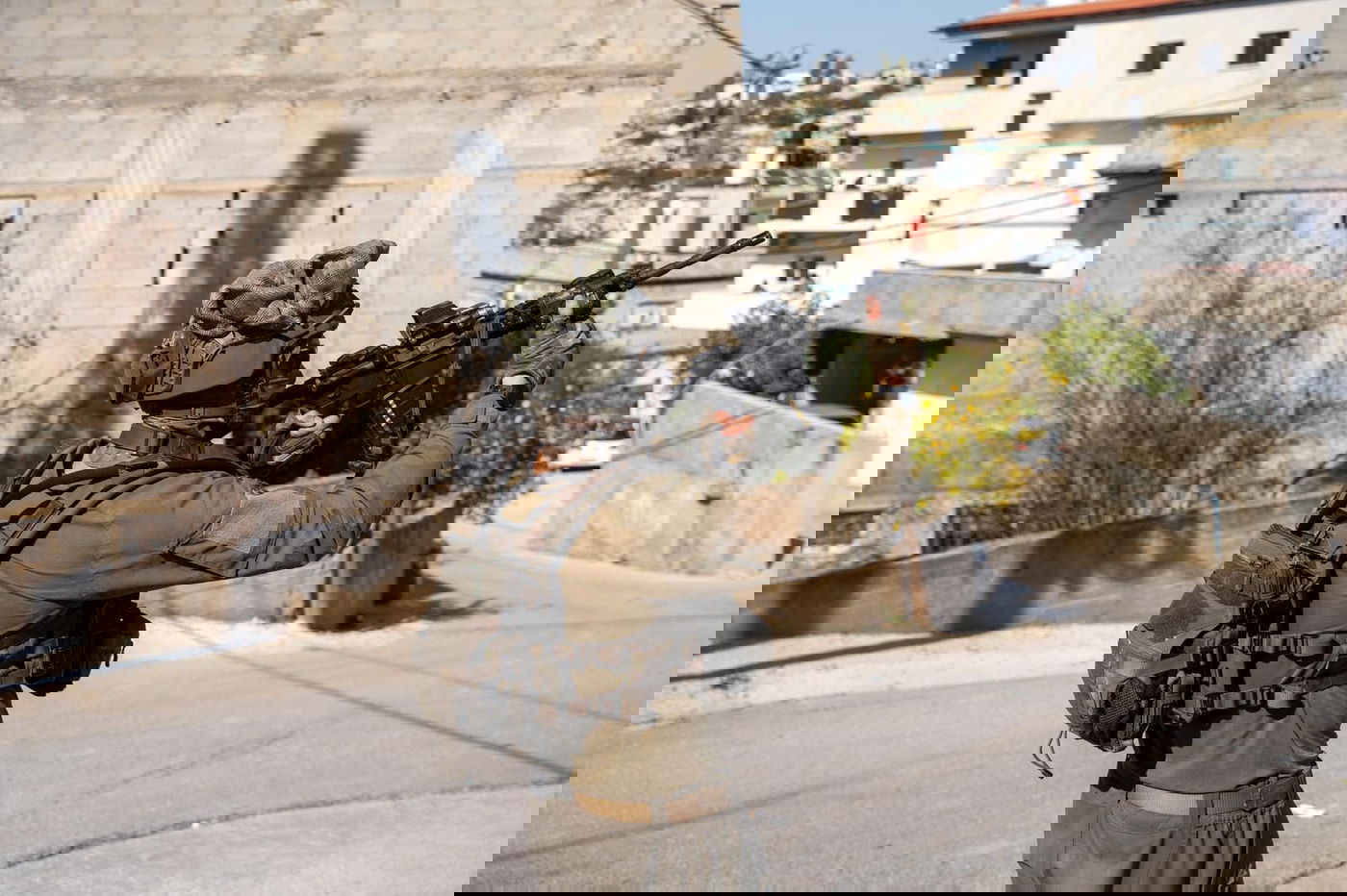 "פתאום אתה עוצר את החיים" | הלוחמים שהגיעו להגן על מודיעין עילית פשטו על הכפר וסיכלו טרור