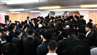 חתונת נכדו של הגר"י עדס