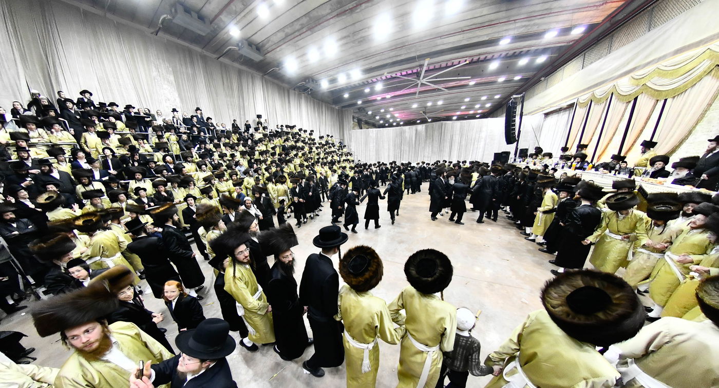 שמחת בית תולדות אברהם יצחק - מאקאווא