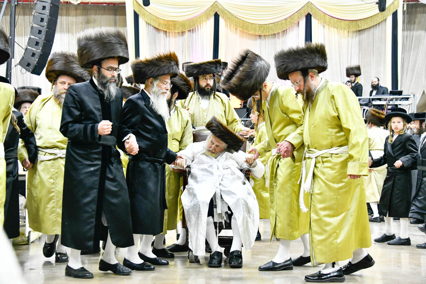 שמחת בית תולדות אברהם יצחק - מאקאווא