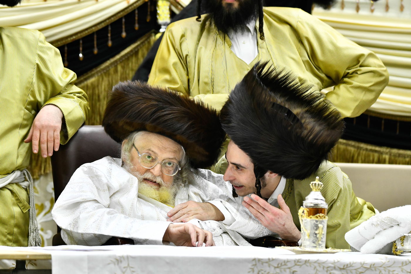 שמחת בית תולדות אברהם יצחק - מאקאווא