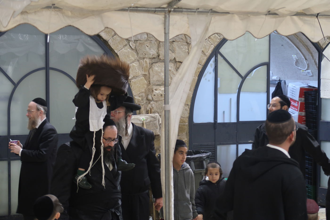 חלאקה לבן אב"ד מאקאווא אלעד