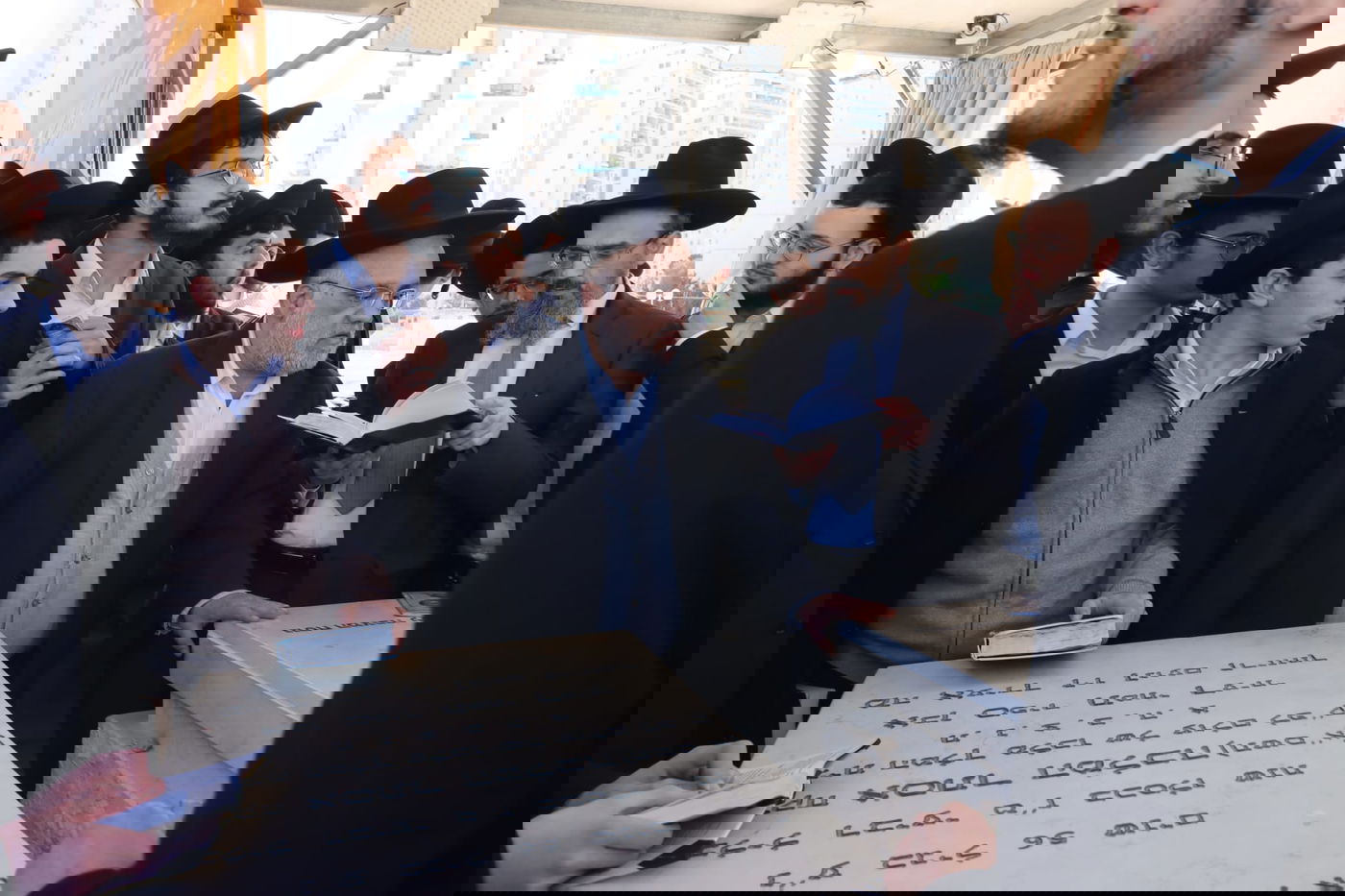 י"א חודש להגר"מ מאזוז זצ"ל 