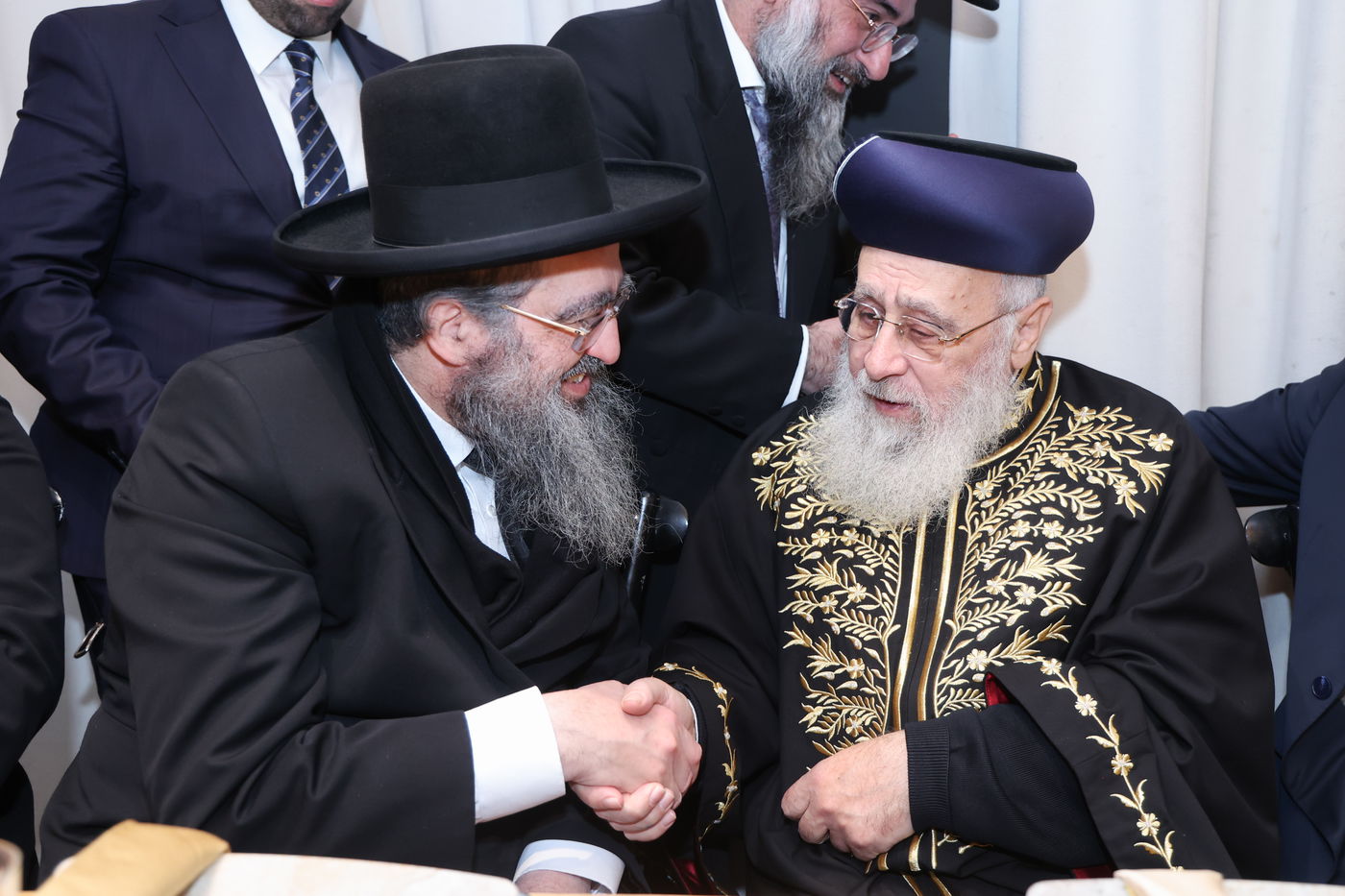 שמחת אירוסי נכדתם המשותפת של הרשל''צים הגר"י יוסף והגרש"מ עמאר