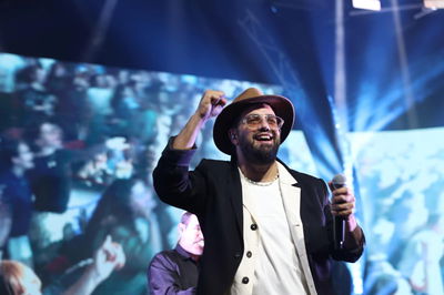 הזמר בניה ברבי