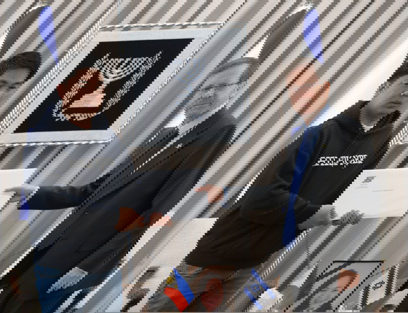 הנשיא בפגישה עם בני המשפחה