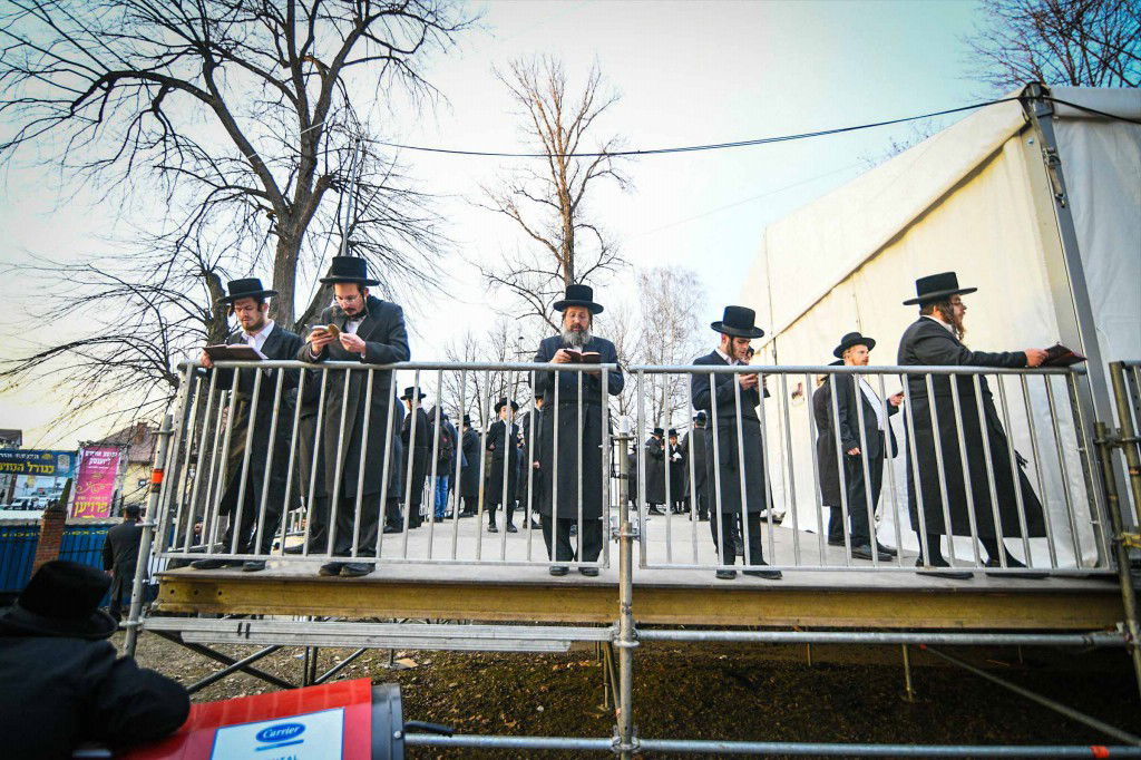 מראות ההילולא קדישא בליזענסק - אדר תשפ"ו