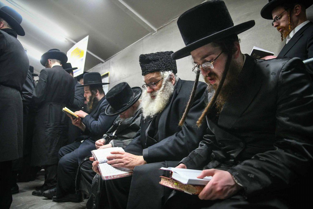 מראות ההילולא קדישא בליזענסק - אדר תשפ"ו