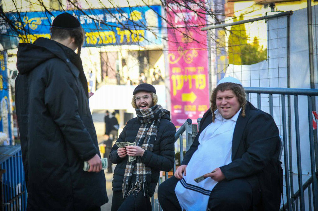 מראות ההילולא קדישא בליזענסק - אדר תשפ"ו