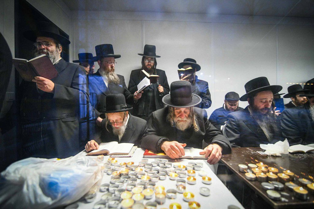 מראות ההילולא קדישא בליזענסק - אדר תשפ"ו