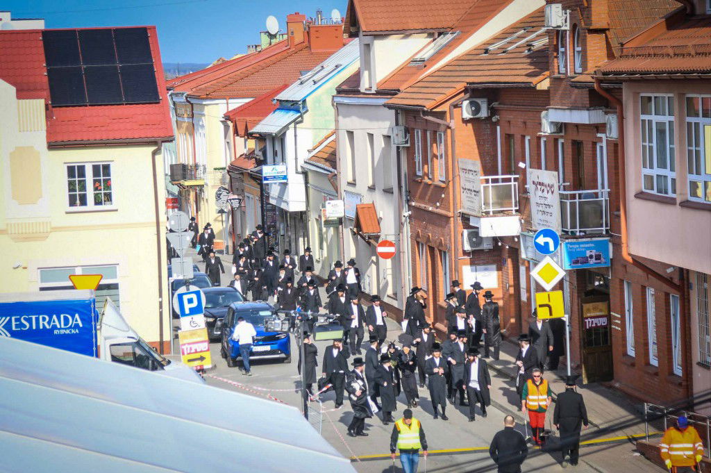 מראות ההילולא קדישא בליזענסק - אדר תשפ"ו