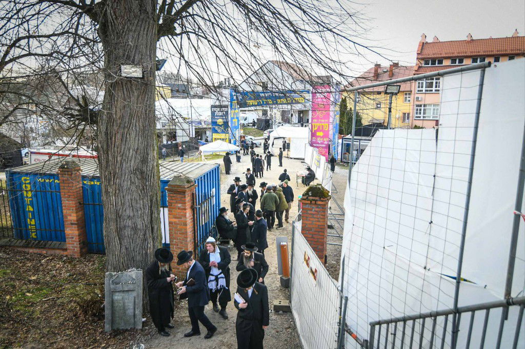 מראות ההילולא קדישא בליזענסק - אדר תשפ"ו