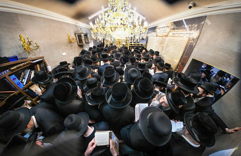 מראות ההילולא קדישא בליזענסק - אדר תשפ"ו