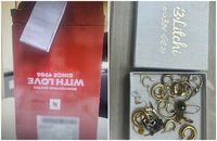 חלק מהפריטים שגנב