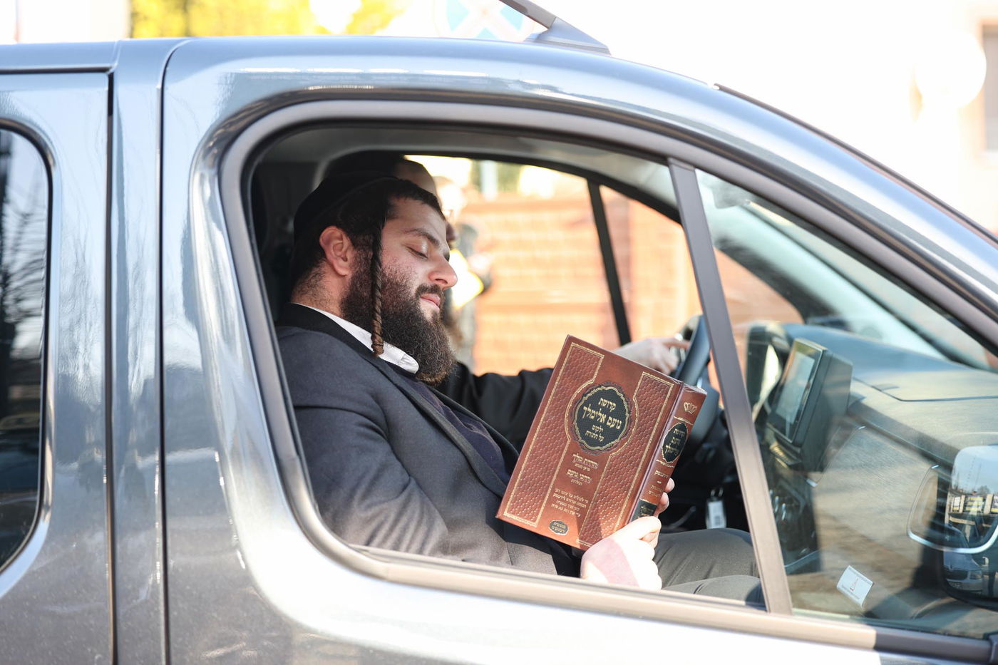 מראות ליז'ענסק תשפ"ו