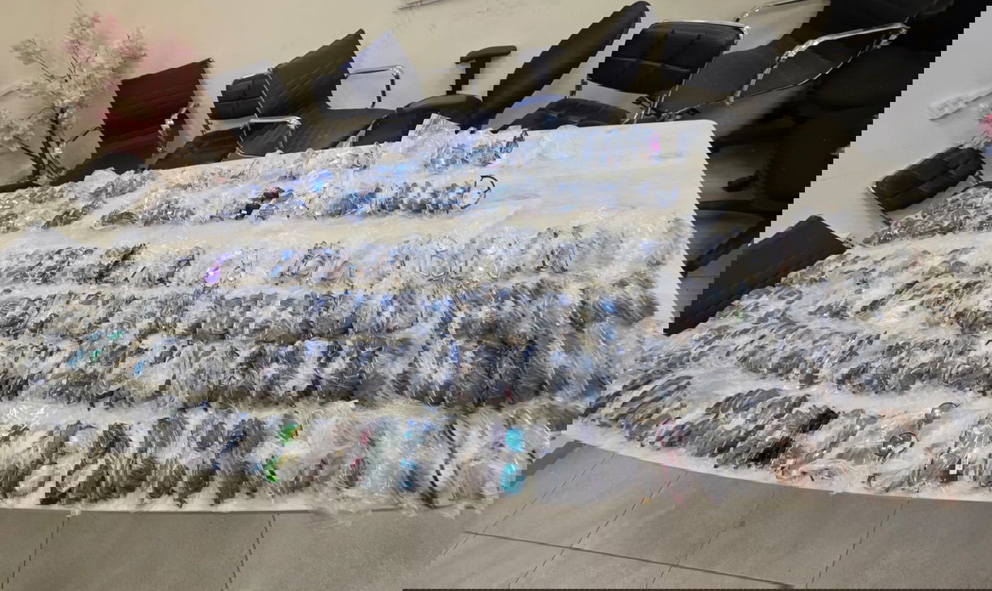 הגניבה בחנות המשקפיים