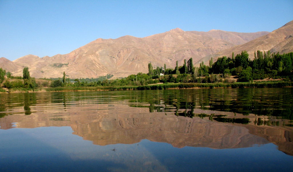 אדם בעיקר קזווין