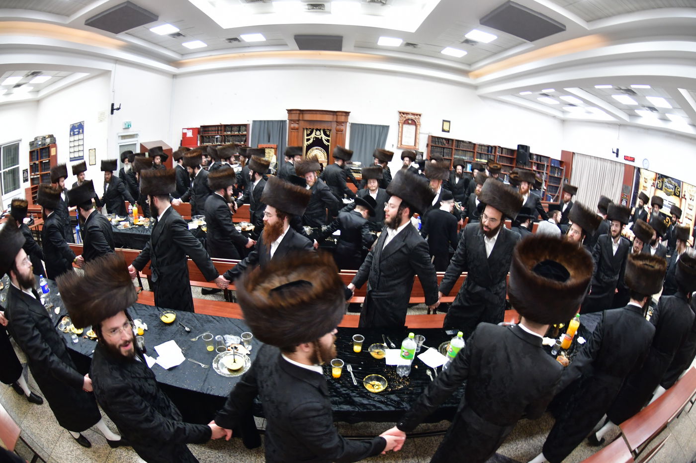 הגה"צ רבי חיים מאיר הגר בביקור באשדוד