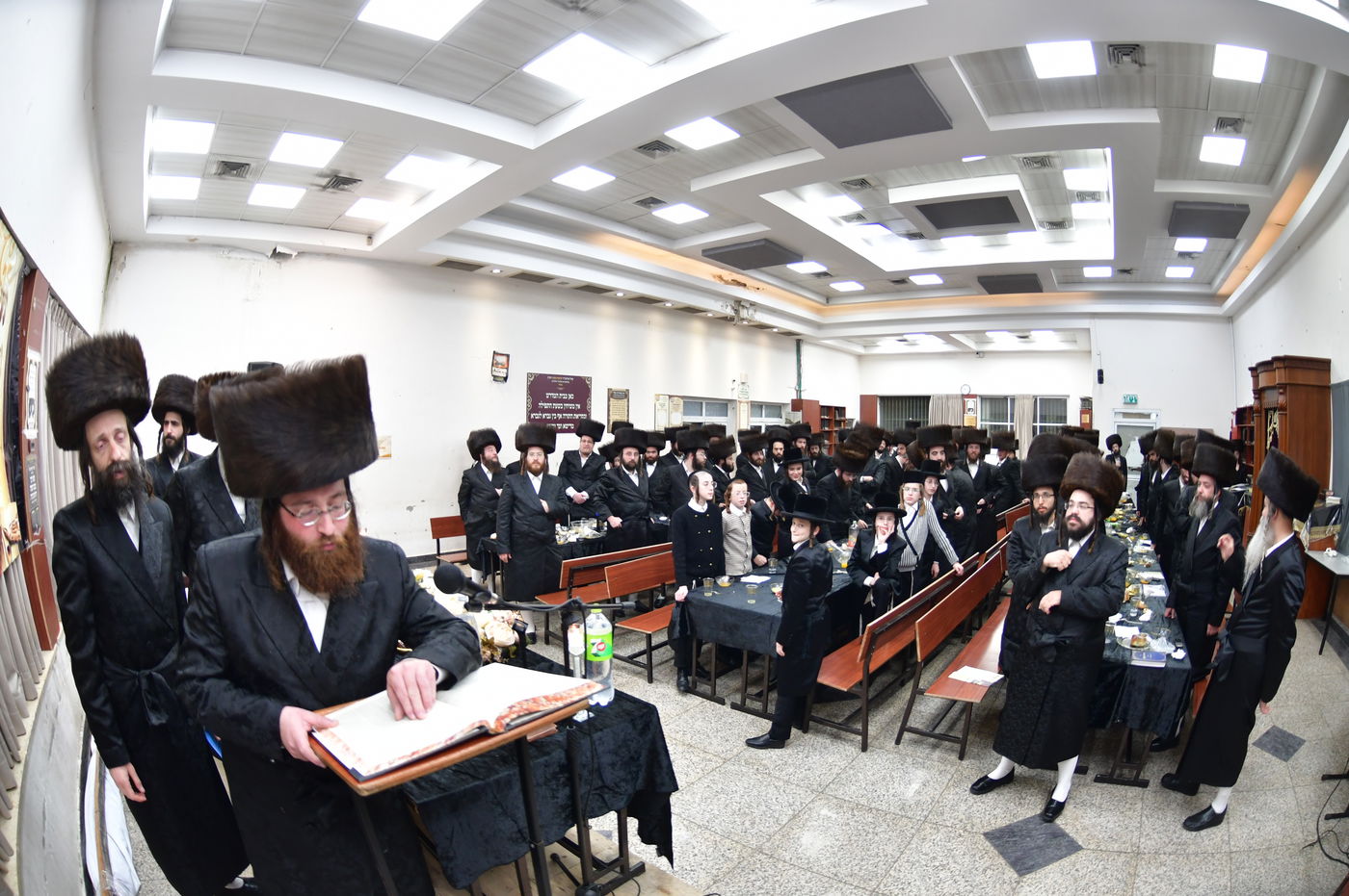 הגה"צ רבי חיים מאיר הגר בביקור באשדוד