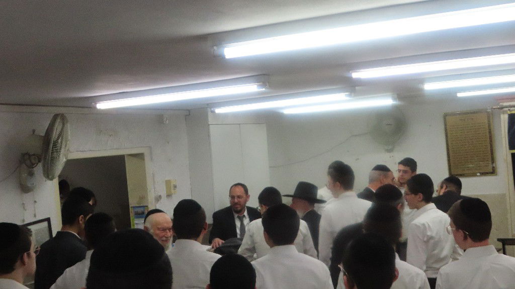 הגר"י זילברשטיין בשיחתו לתלמידי ישיבת 'דרכי שלמה'